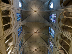 1024px-Cathedrale_Notre-Dame_de_Paris_-_13