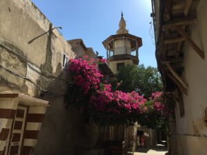 1440px-جامع_الجرن_الأسود-منطقة_ساروجة-_حي_السمانة_-_دمشق