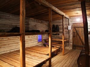 440px-Shack_from_Gulag_-_Museum_of_the_Occupation_of_Latvia