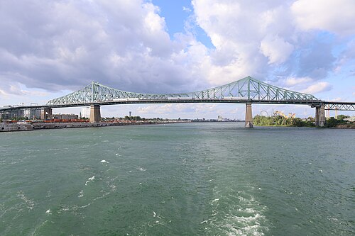 500px-Jacques_Cartier_Bridge_2023b