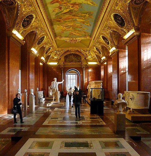 500px-P1080712_Louvre_salle_romaine_rwk