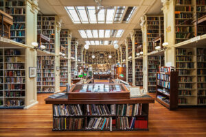 Providence_Athenaeum_interior_2013