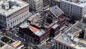 Teatro_Petruzzelli_rogo