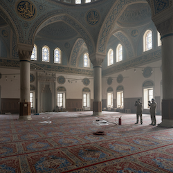 Attacks on Worship Sites: the Need of Specific Fire Design Scenarios